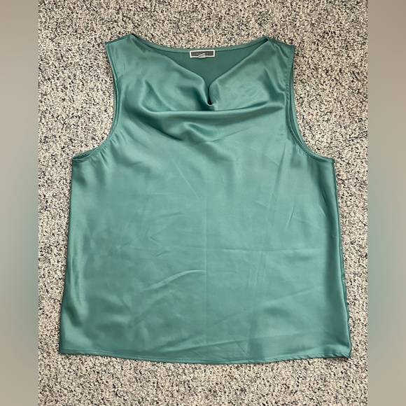 Pleione Sleeveless Satin Blouse - Picture 5 of 8
